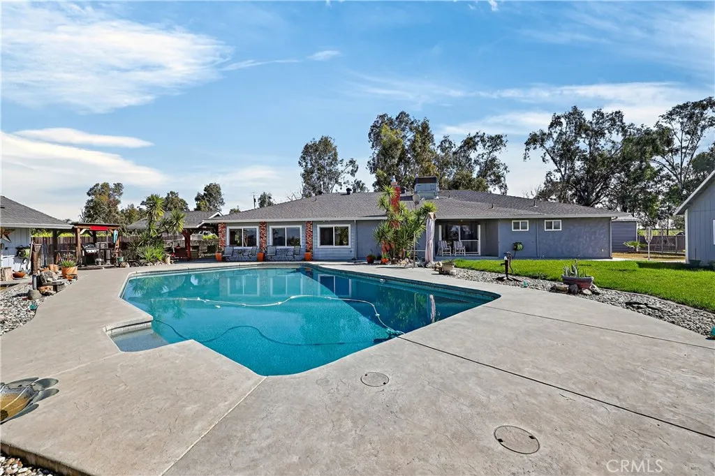 3969 Hatch Road, Merced, California 95340 home-pic-9