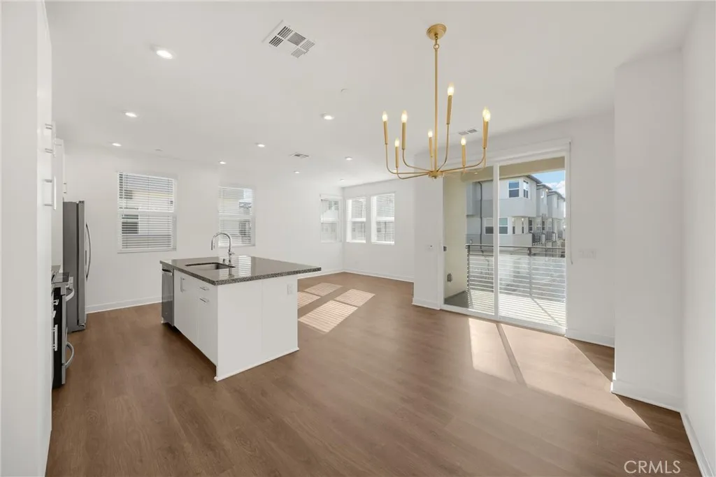 1503 W Cara, Anaheim, California 92805 home-pic-1