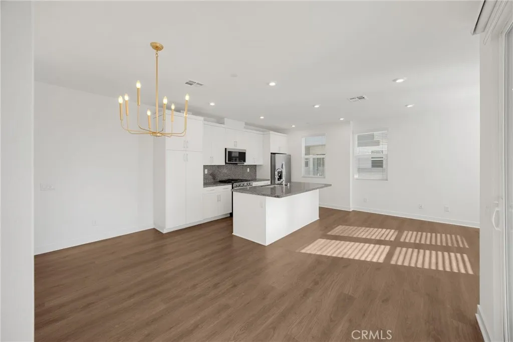 1503 W Cara, Anaheim, California 92805 home-pic-7