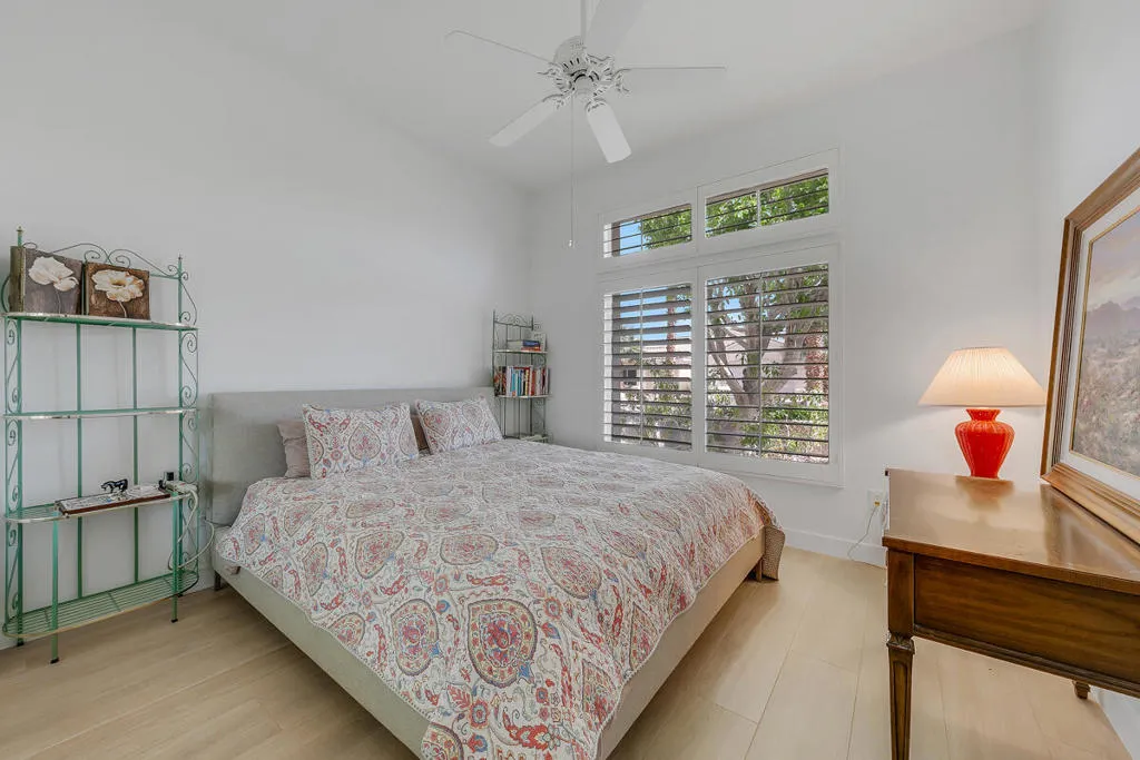 38543 Bent Palm Drive, Palm Desert, California 92211 home-pic-19