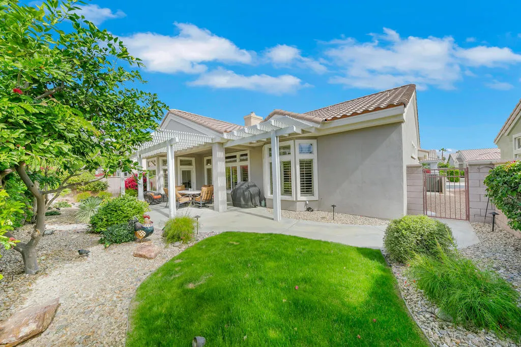 38543 Bent Palm Drive, Palm Desert, California 92211 home-pic-27