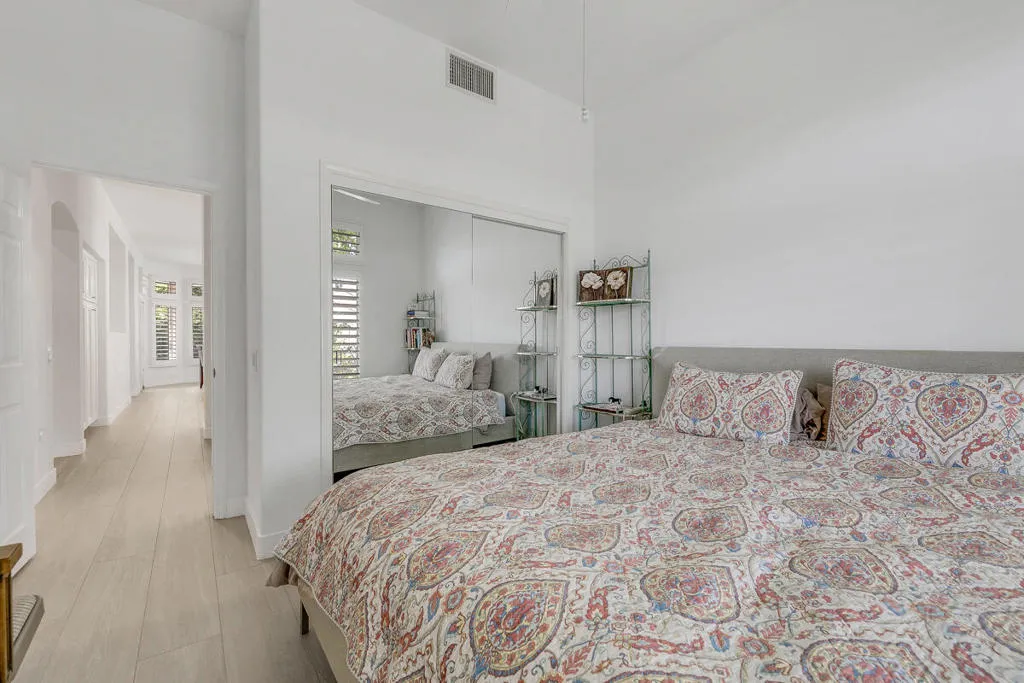 38543 Bent Palm Drive, Palm Desert, California 92211 home-pic-20
