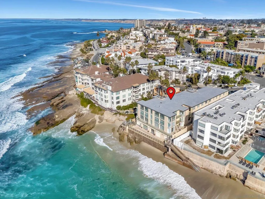202 Coast Blvd 8, La Jolla, California 92037 home-pic-2