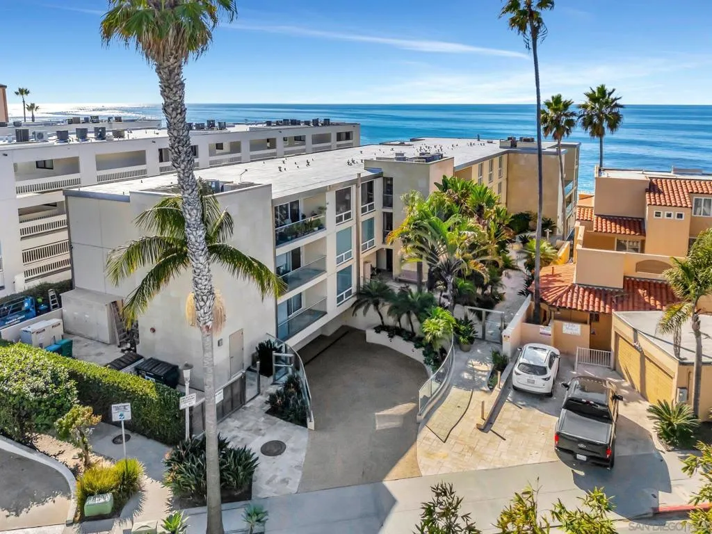 202 Coast Blvd 8, La Jolla, California 92037 home-pic-24