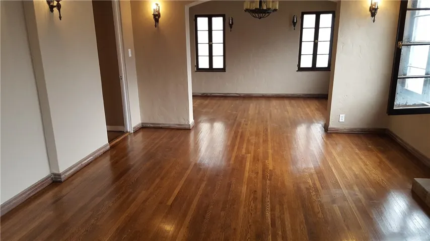 57 Pomona Avenue, Long Beach, California 90803