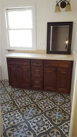 57 Pomona Avenue, Long Beach, California 90803