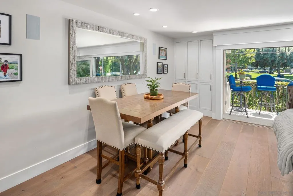 1155 Star Park Circle 1a, Coronado, California 92118 home-pic-24