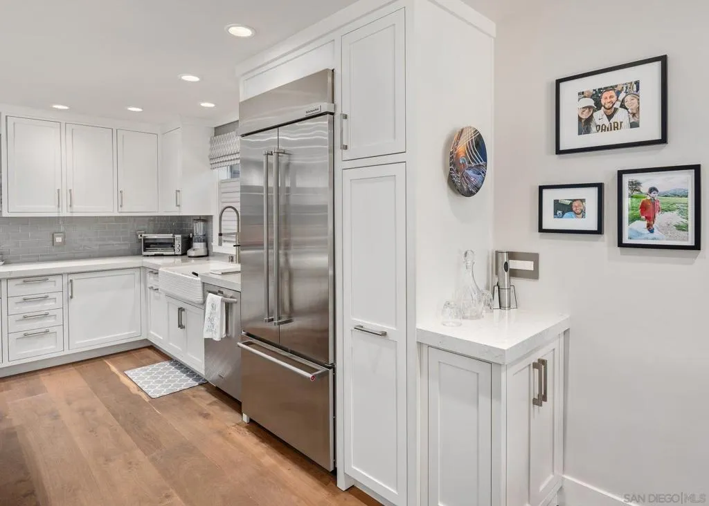 1155 Star Park Circle 1a, Coronado, California 92118 home-pic-16