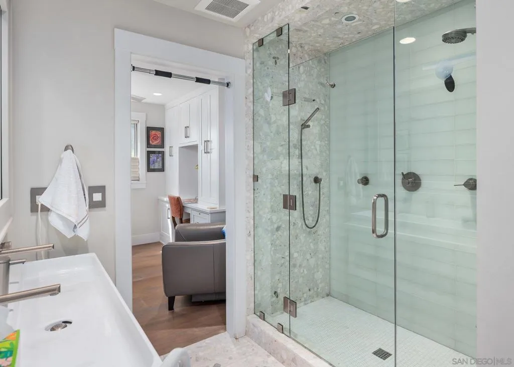 1155 Star Park Circle 1a, Coronado, California 92118 home-pic-40