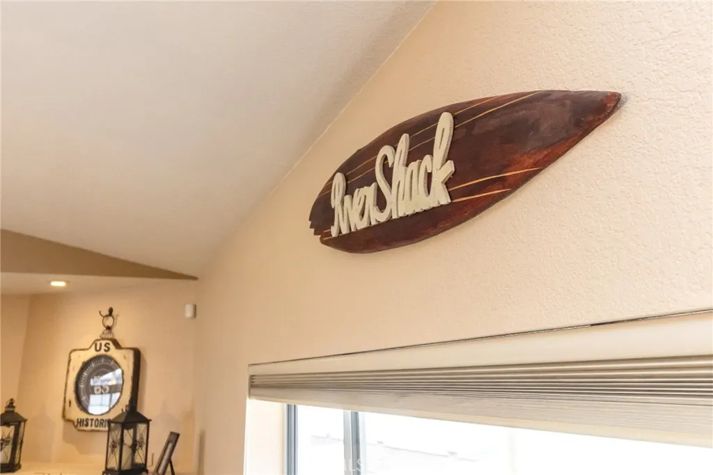 915 Beach Drive, Needles, California 92363 home-pic-23
