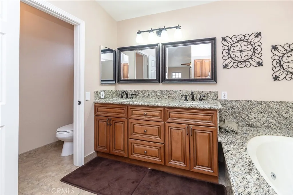 915 Beach Drive, Needles, California 92363 home-pic-40