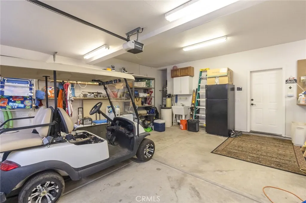 915 Beach Drive, Needles, California 92363 home-pic-59