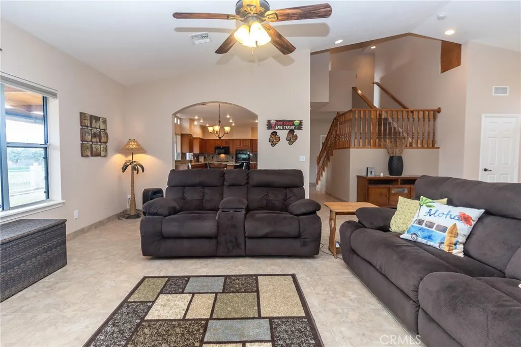 915 Beach Drive, Needles, California 92363 home-pic-18