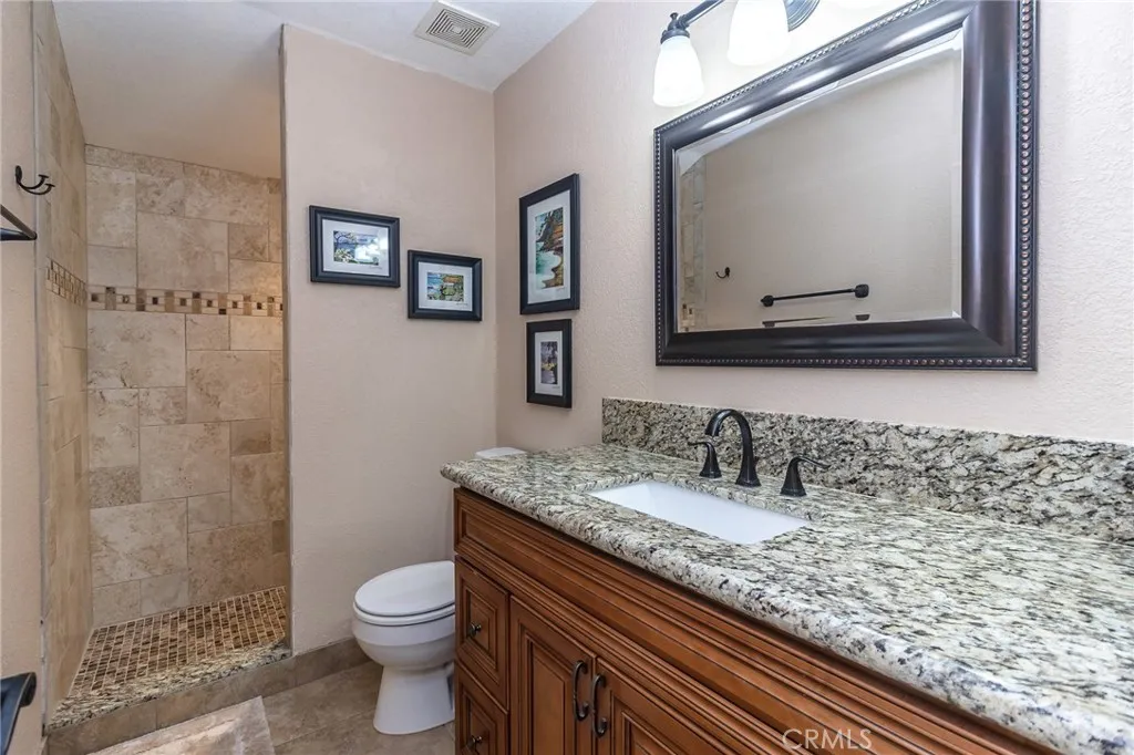 915 Beach Drive, Needles, California 92363 home-pic-46
