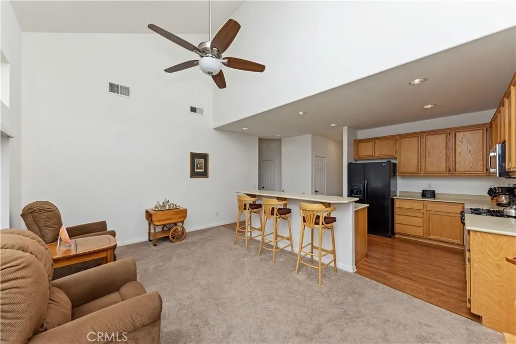 7466 Via Real Lane, Yucca Valley, California 92284 home-pic-10