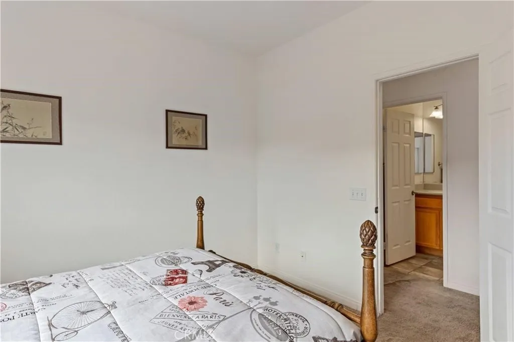7466 Via Real Lane, Yucca Valley, California 92284 home-pic-18