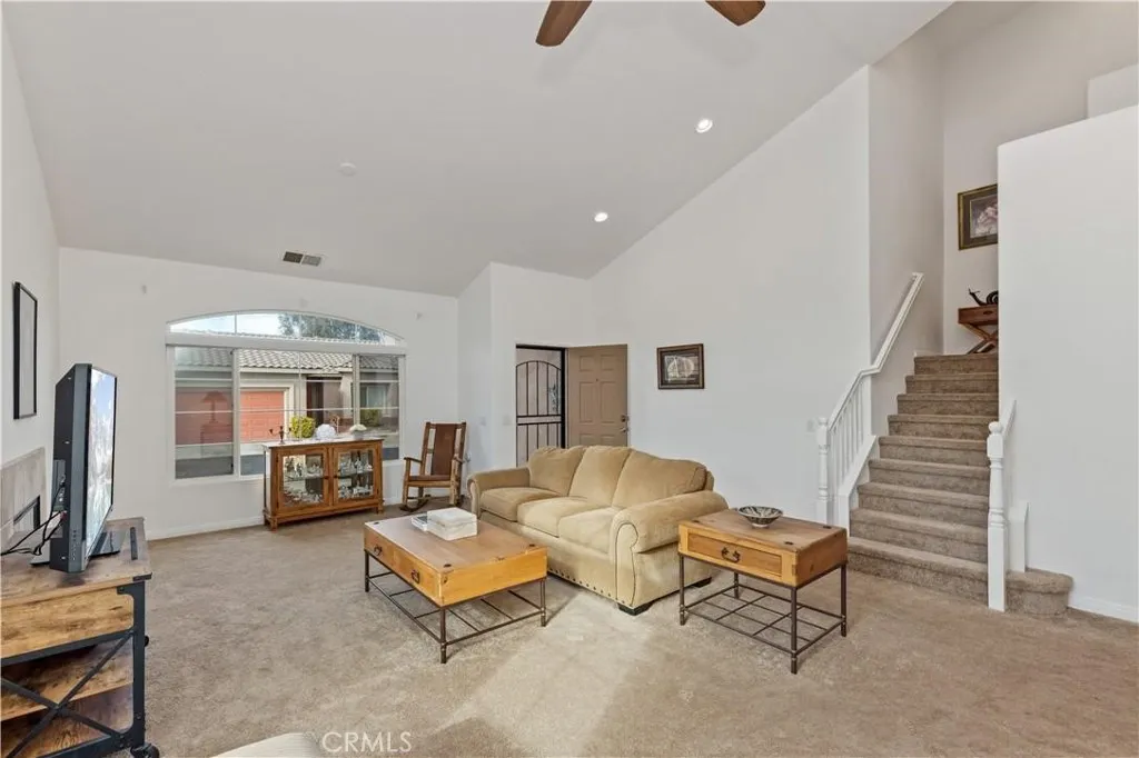 7466 Via Real Lane, Yucca Valley, California 92284 home-pic-6