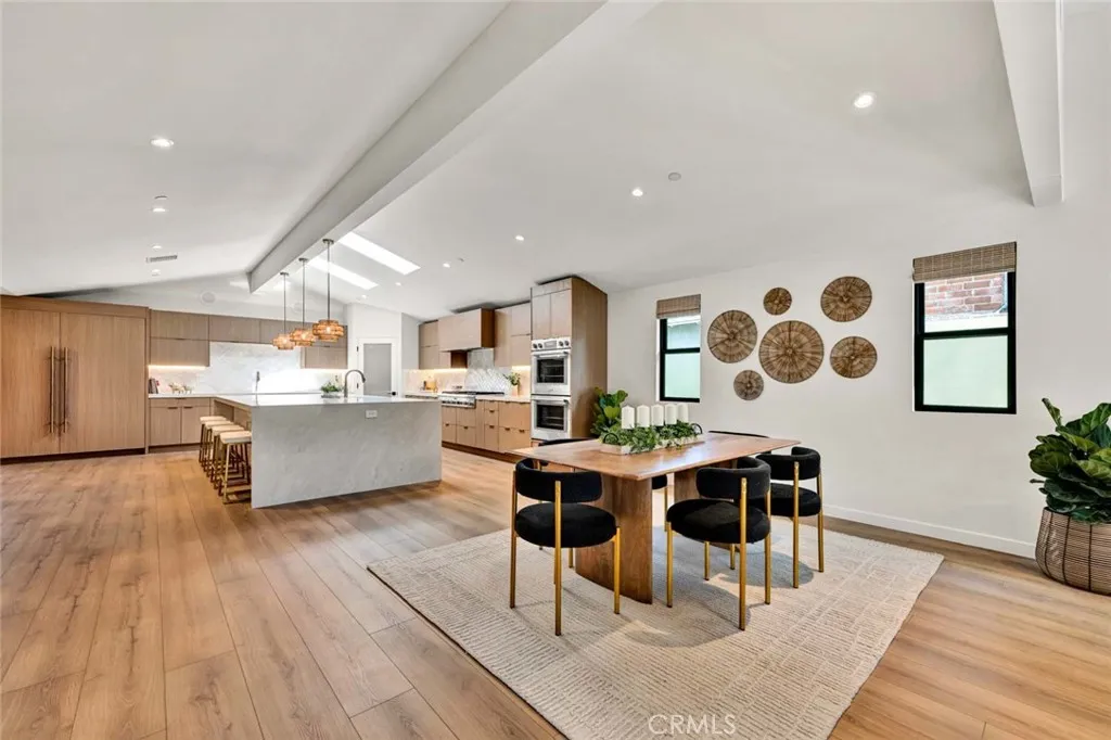 FLAWLESS DESIGN!