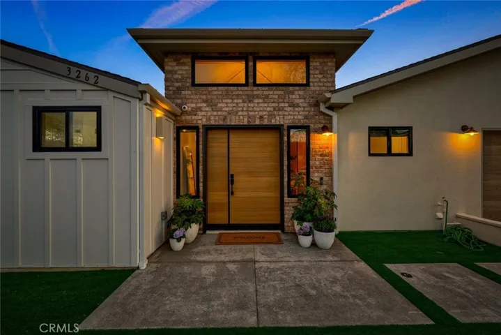 LOOK AT THIS FRONT ENTRY!