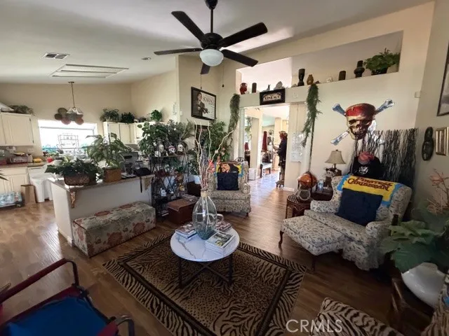 13200 Northstar, Victorville, California 92392 home-pic-5