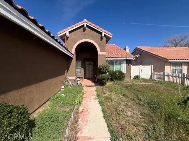 13200 Northstar, Victorville, California 92392 home-pic-2