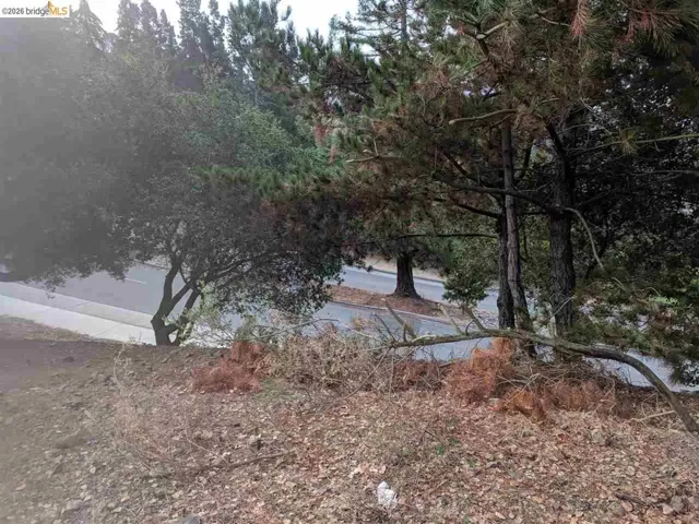 0 0 Redwood Rd, Oakland, California 94619 — photo 4