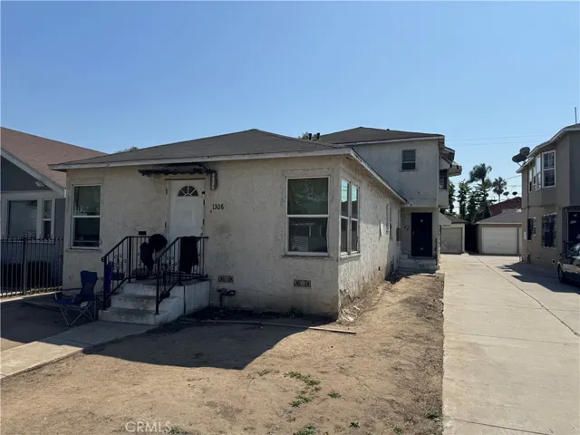 1310 W 89th Street, Los Angeles, California 90044