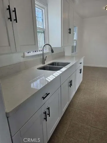 1310 W 89th Street, Los Angeles, California 90044