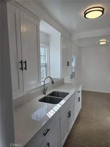 1310 W 89th Street, Los Angeles, California 90044