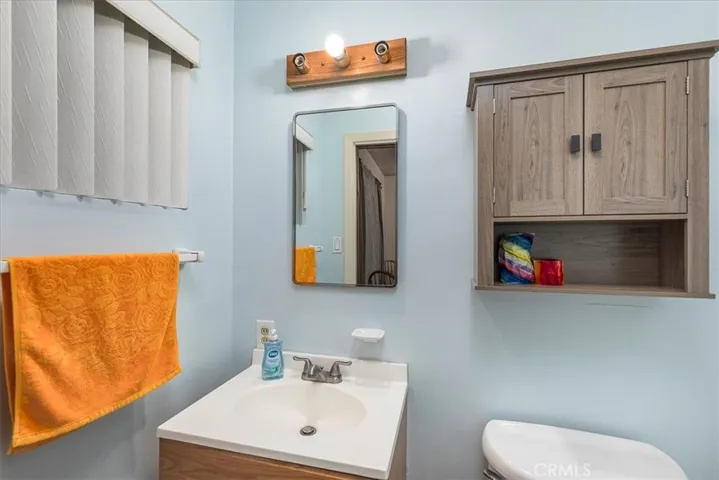 Half bath off the den