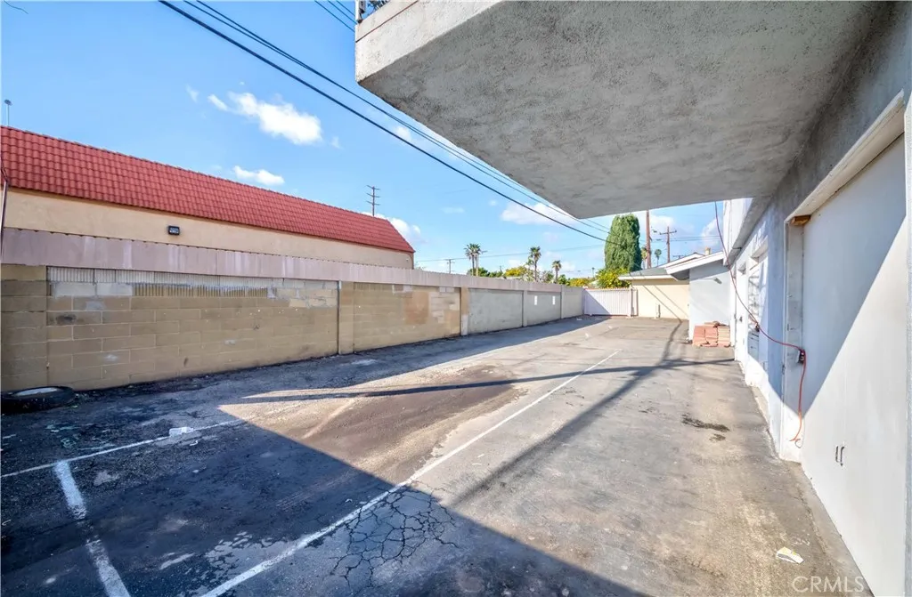 15821 S Myrtle, Tustin, California 92780 home-pic-22