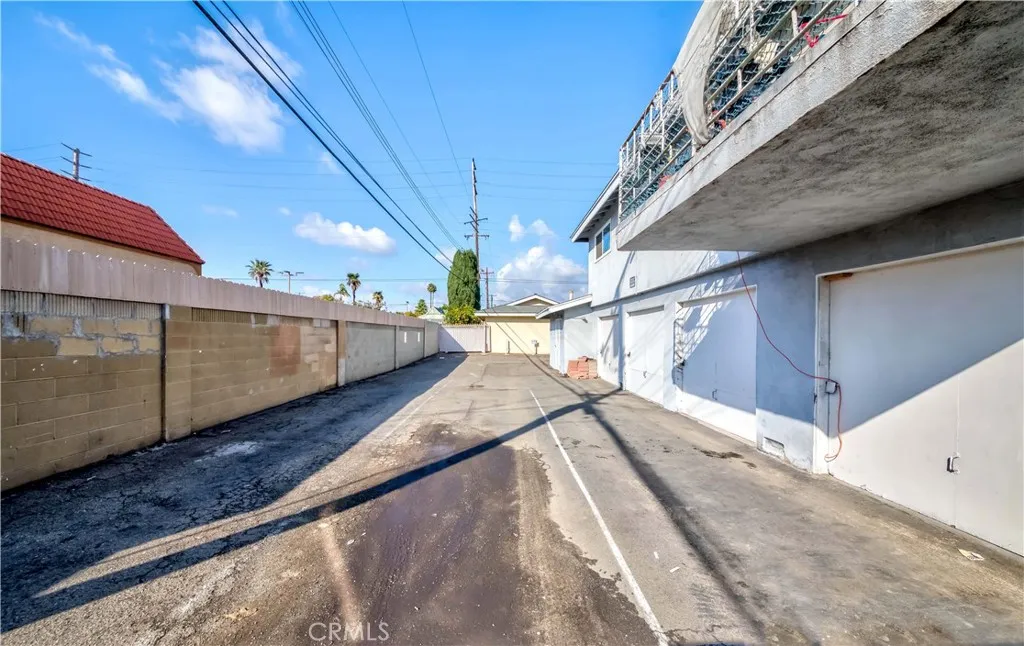 15821 S Myrtle, Tustin, California 92780 home-pic-21