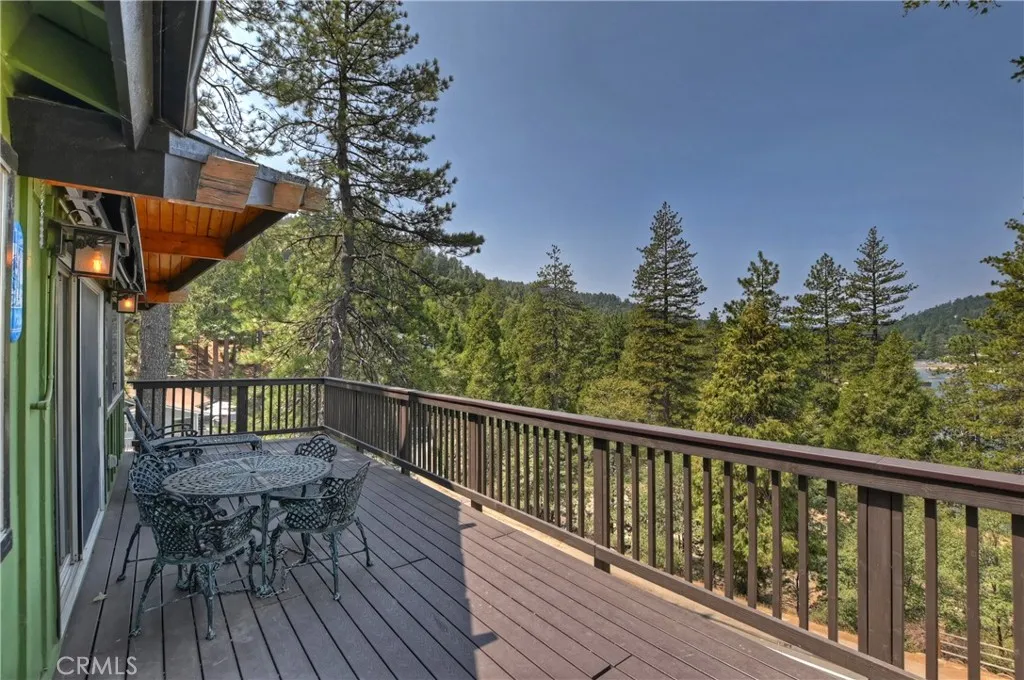 24445 San Moritz Drive, Crestline, California 92325 home-pic-41