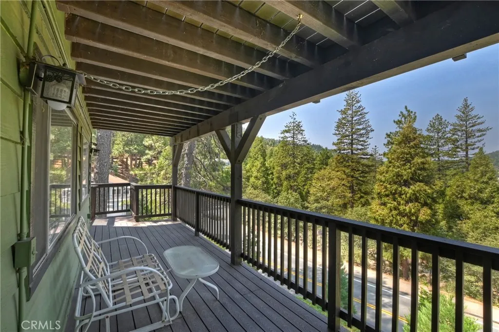 24445 San Moritz Drive, Crestline, California 92325 home-pic-39