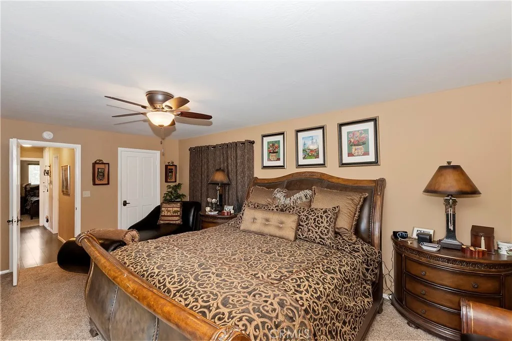 24445 San Moritz Drive, Crestline, California 92325 home-pic-15