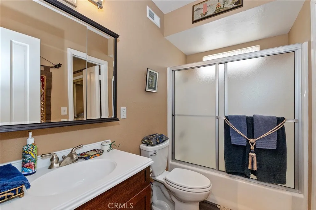 24445 San Moritz Drive, Crestline, California 92325 home-pic-29