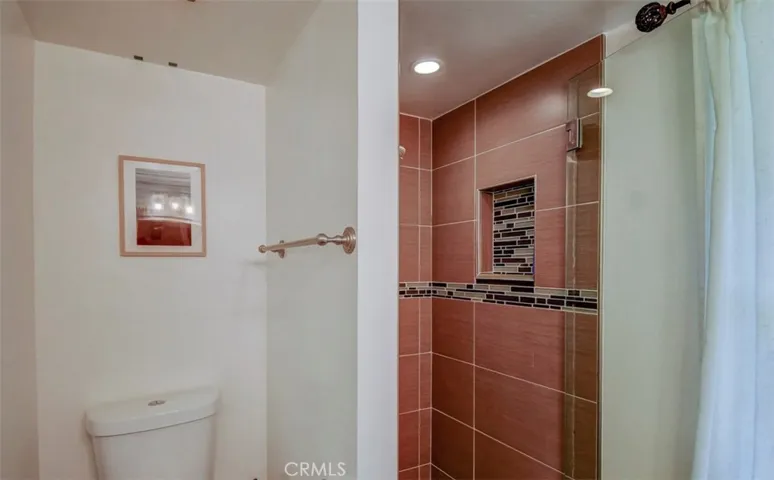  Bath Shower secondary