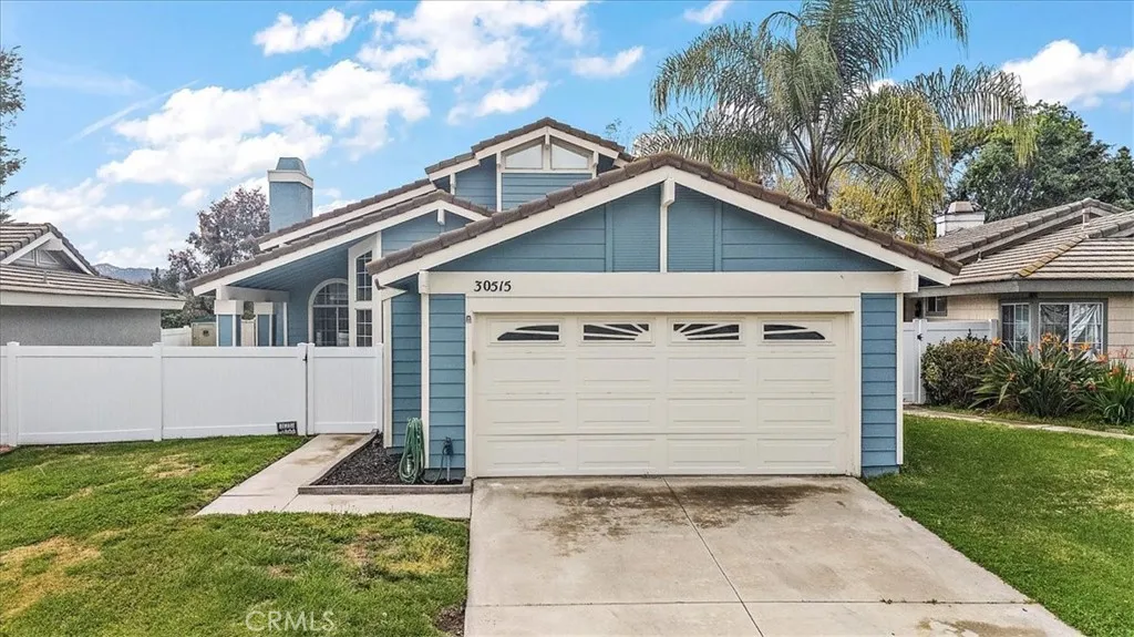 30515 Iron Bark Court, Temecula, California 92591 home-pic-1