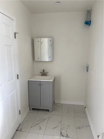 Bathroom Laundry/Dryer