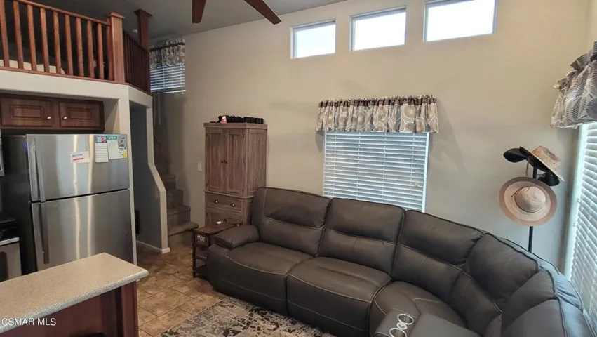 Living Room / Kitchen