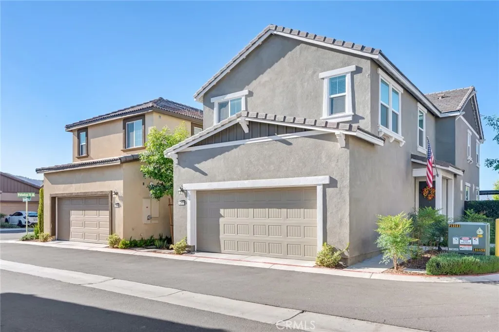 4247 Bravado Court, Riverside, California 92505 home-pic-1