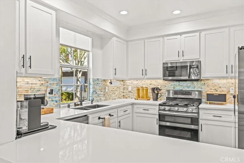1 Shelburne, Ladera Ranch, California 92694 home-pic-13