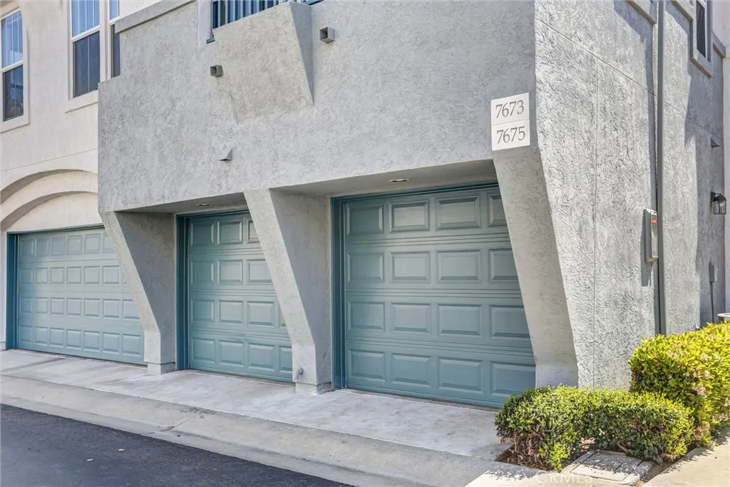 7673 Hazard Center, San Diego, California 92108 home-pic-30