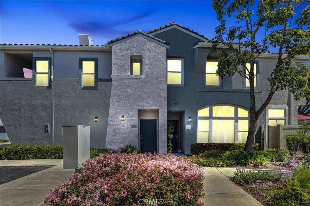 7673 Hazard Center, San Diego, California 92108 home-pic-2