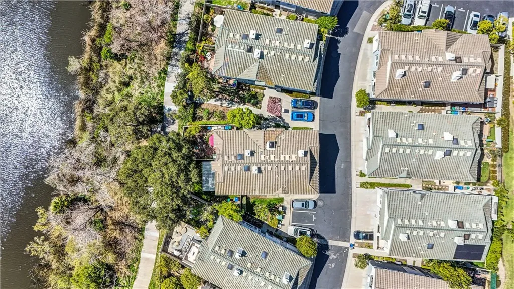 7673 Hazard Center, San Diego, California 92108 home-pic-32