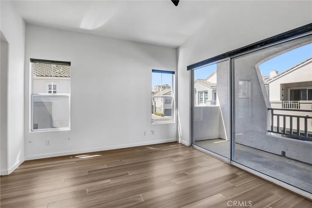 7673 Hazard Center, San Diego, California 92108 home-pic-18