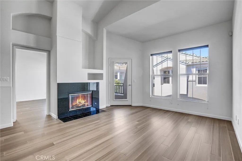 7673 Hazard Center, San Diego, California 92108 home-pic-11