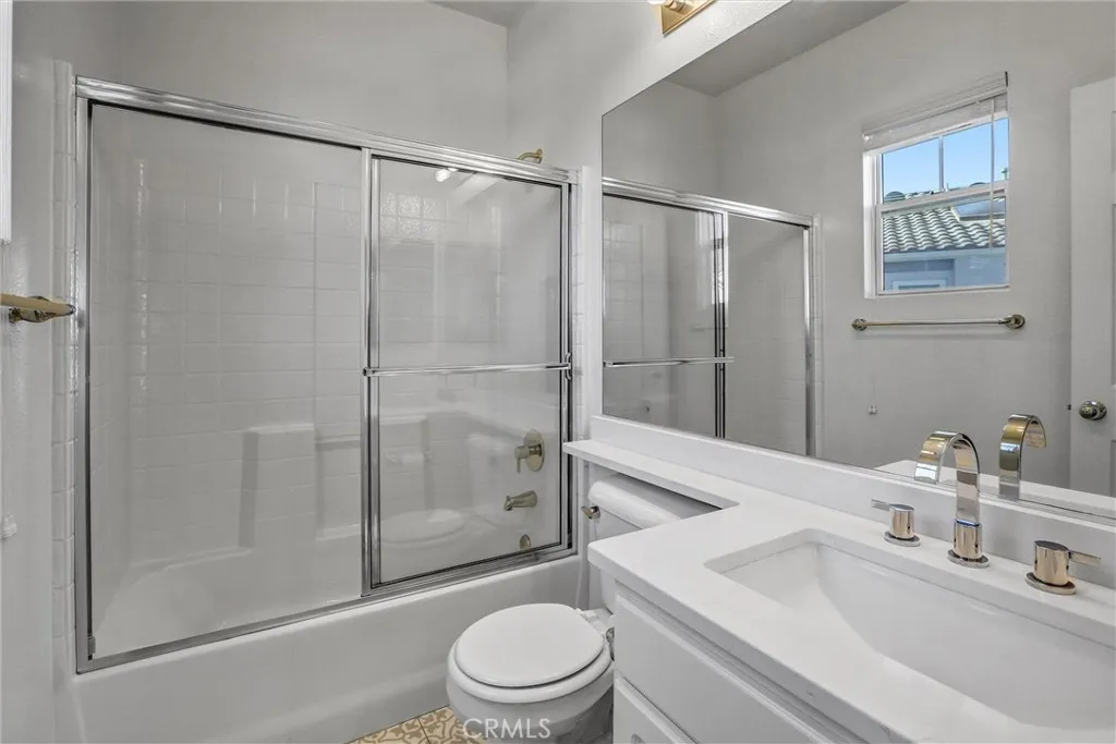7673 Hazard Center, San Diego, California 92108 home-pic-23