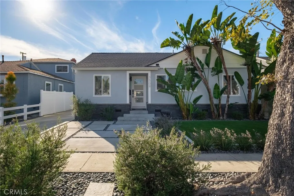 3509 Volk, Long Beach, California 90808 home-pic-1