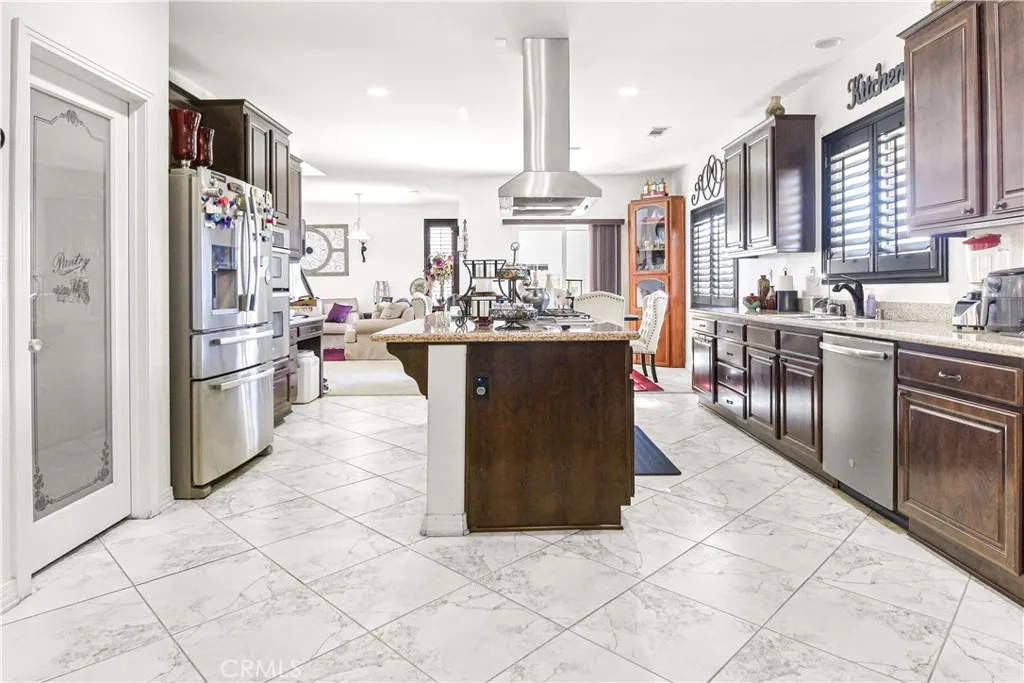 12447 Cricket, Victorville, California 92392 home-pic-14